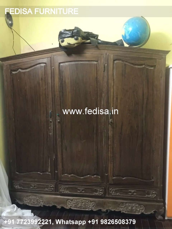 Wooden Wardrobe Design wooden Almirah Design Model No - 3711